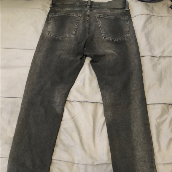 H&M jeans - Picture 3 of 3